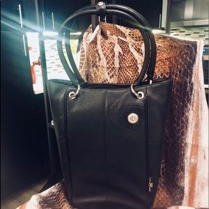 NEW!! VITA MODA Italia deep Leather Bag.